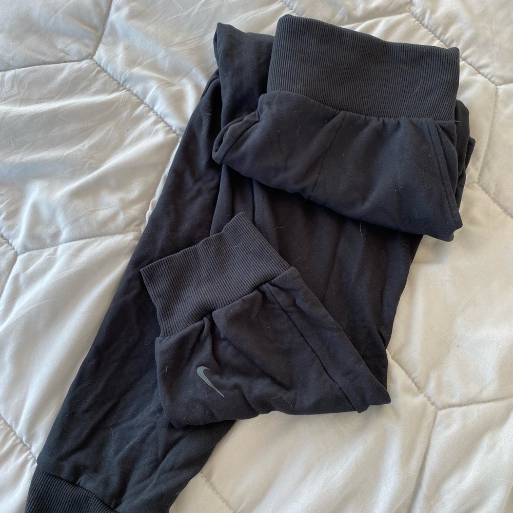 Nike Dri-fit jogger sweatpants